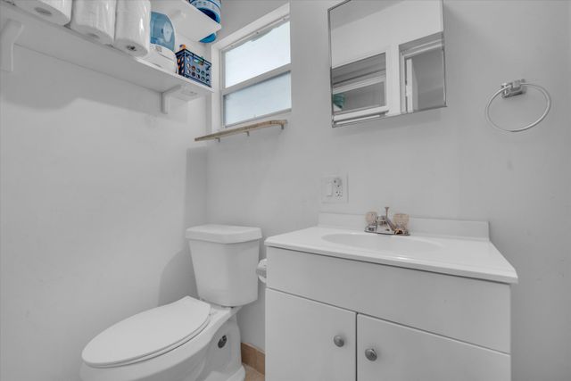 7321 Cody Street, Hollywood, FL 33024