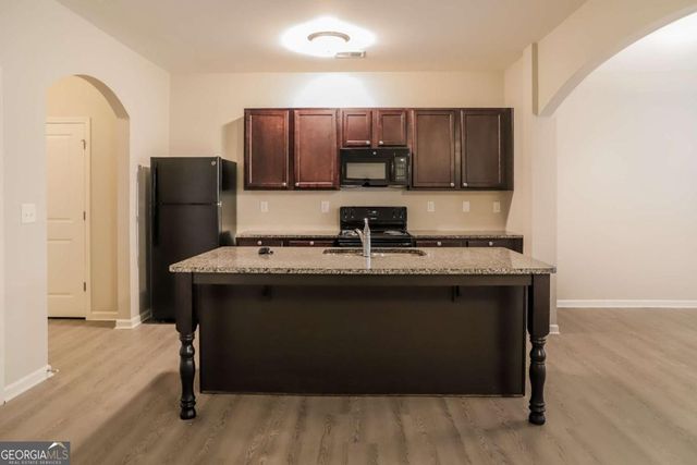 7105 Creeksong Drive, Douglasville, GA 30134