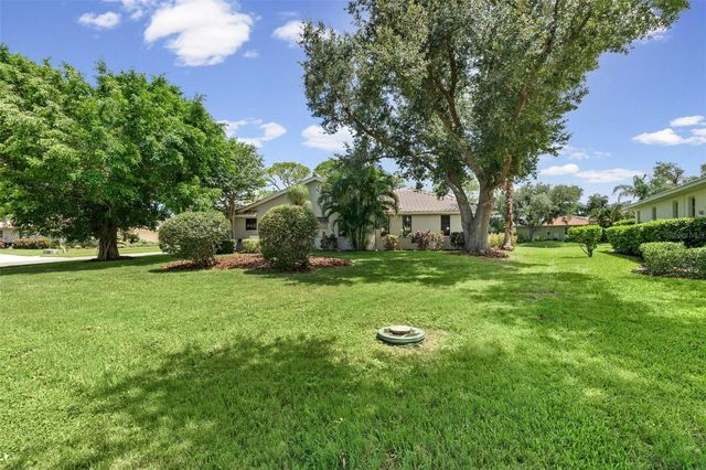 1318 VERMEER DRIVE, Nokomis, FL 34275