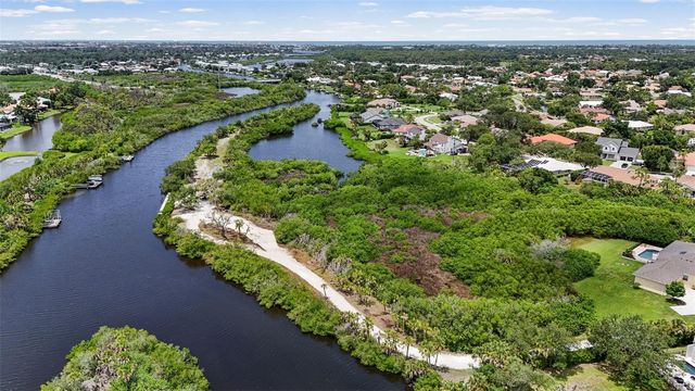 1318 VERMEER DRIVE, Nokomis, FL 34275