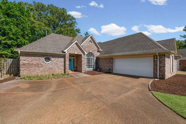 3721 APPLING LAKE DR, Bartlett, TN 38133