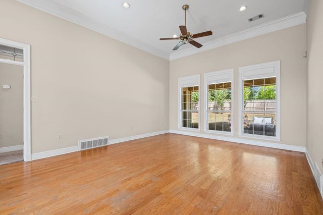 3721 APPLING LAKE DR, Bartlett, TN 38133