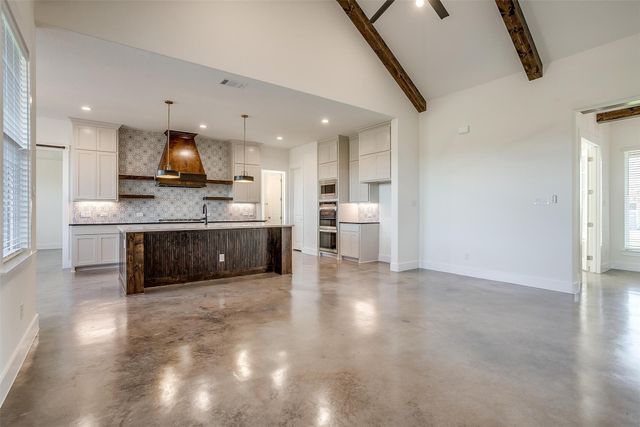 140 Olson Drive, Waxahachie, TX 75168