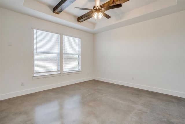 140 Olson Drive, Waxahachie, TX 75168