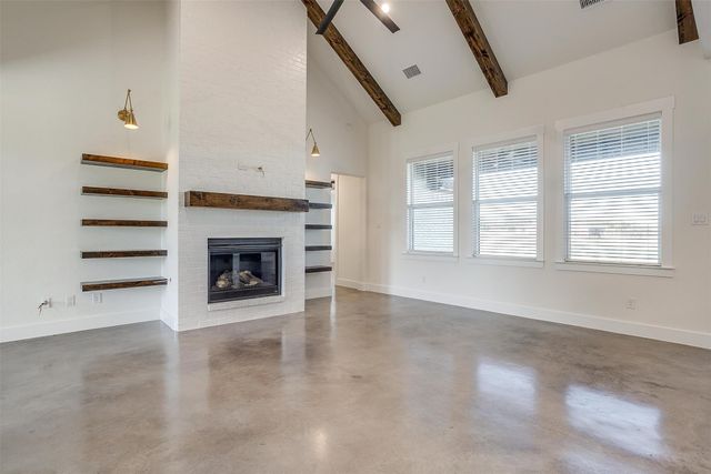 140 Olson Drive, Waxahachie, TX 75168