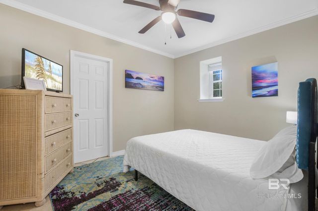 962 W Beach Boulevard, Gulf Shores, AL 36542