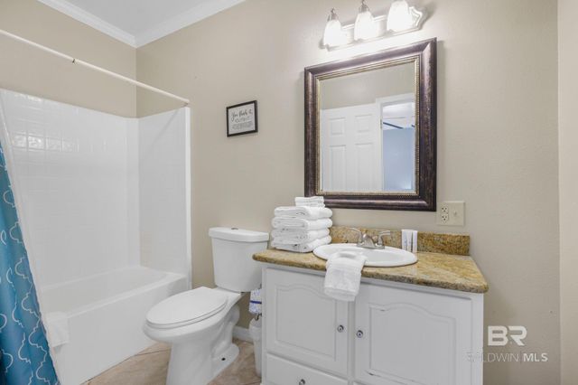 962 W Beach Boulevard, Gulf Shores, AL 36542