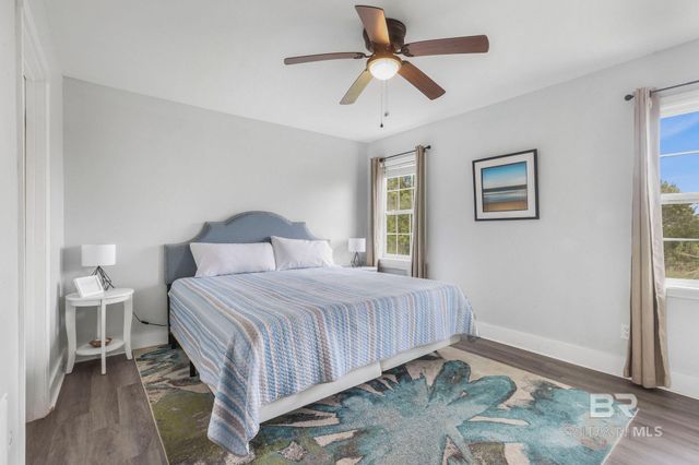 962 W Beach Boulevard, Gulf Shores, AL 36542