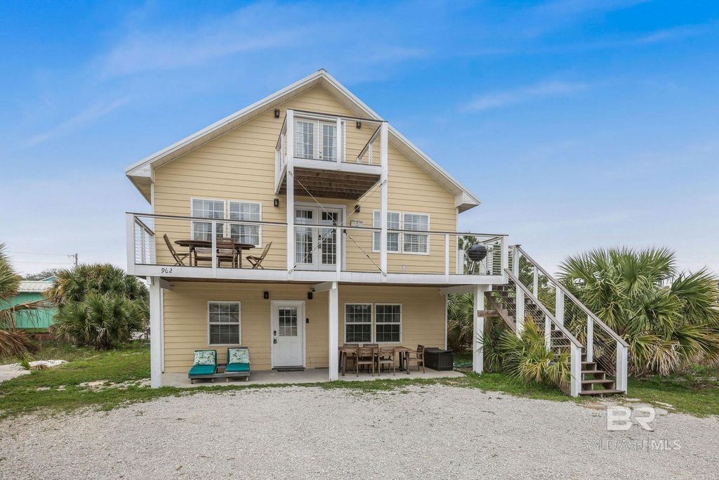 962 W Beach Boulevard, Gulf Shores, AL 36542