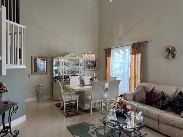 21196 Via Ventura 21196, Boca Raton, FL 33433