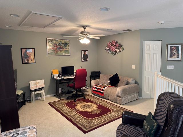 21196 Via Ventura 21196, Boca Raton, FL 33433