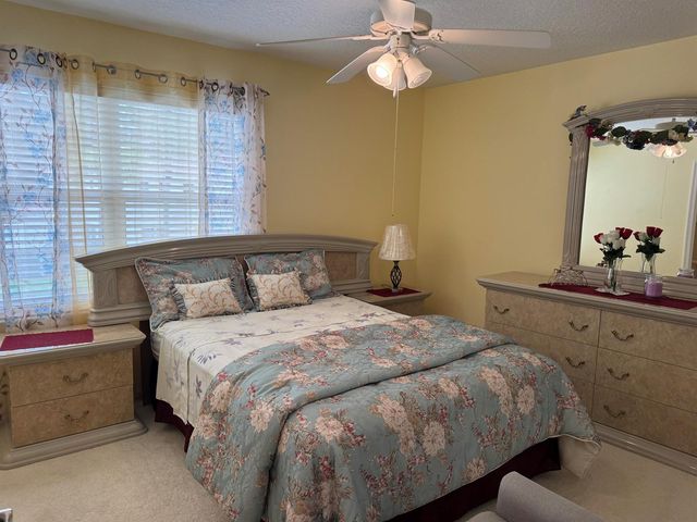 21196 Via Ventura 21196, Boca Raton, FL 33433