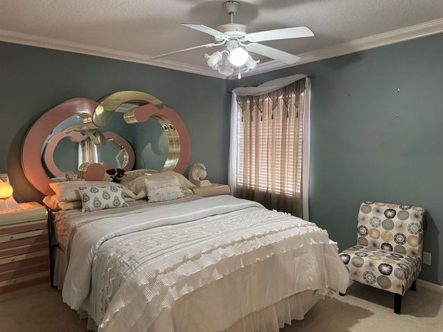 21196 Via Ventura 21196, Boca Raton, FL 33433