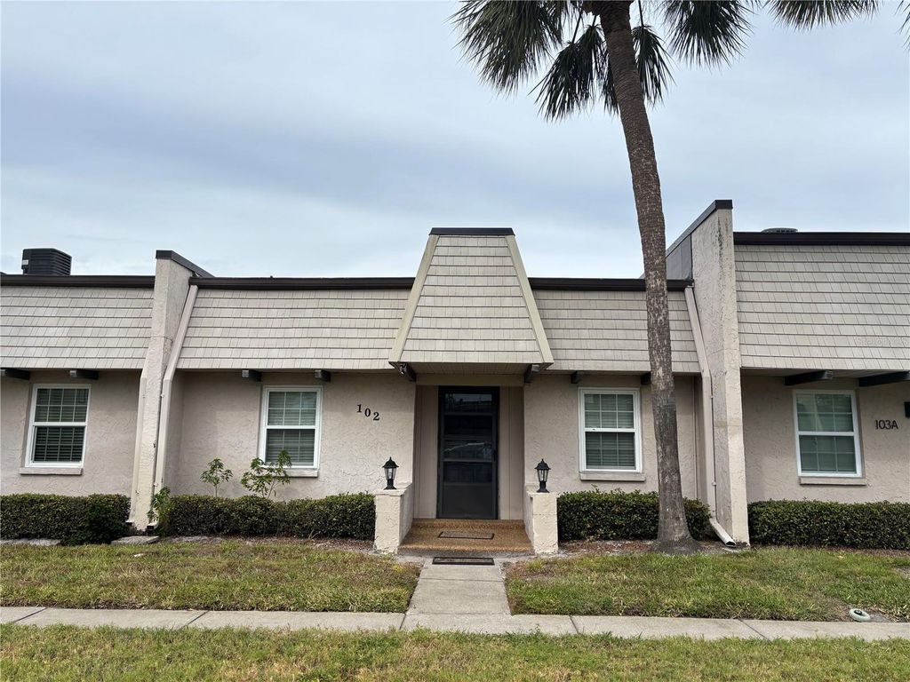 8605 BARDMOOR BOULEVARD 102A, Seminole, FL 33777