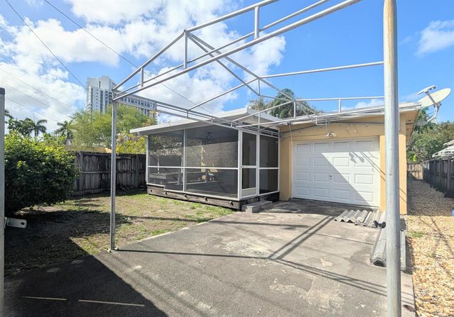 1626 Tyler Street, Hollywood, FL 33020