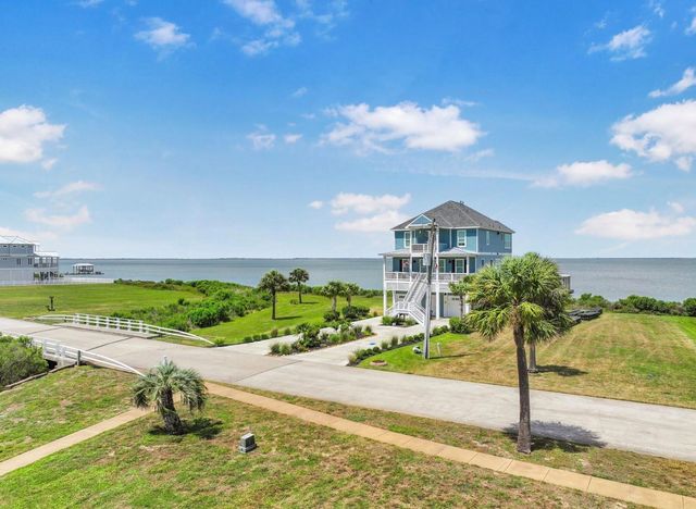 26743 Bay Water Drive, Galveston, TX 77554