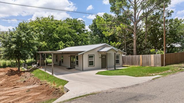 1008 Mustang Trail, Granbury, TX 76049