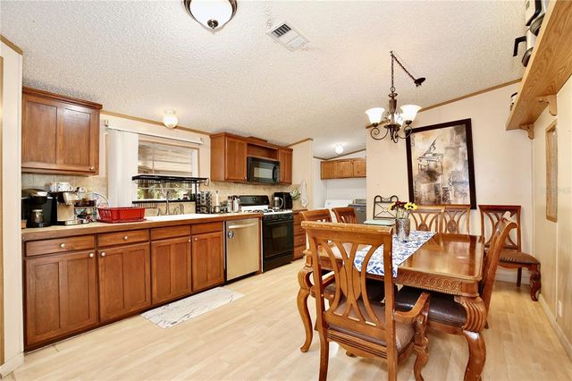 18240 LYNBROOK ROAD, Orlando, FL 32820