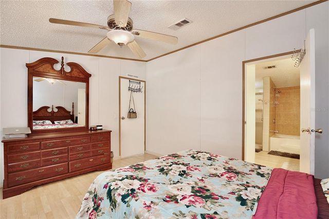 18240 LYNBROOK ROAD, Orlando, FL 32820