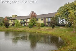 1481 E Chateau Vert Street, Ypsilanti, MI 48197