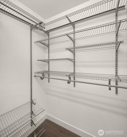1935 B 7th Avenue W, Seattle, WA 98119
