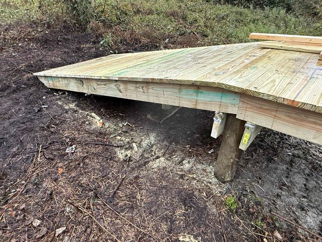 120 Ridgeline Avenue, Satsuma, FL 32189