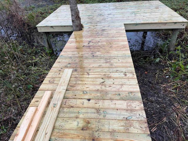 120 Ridgeline Avenue, Satsuma, FL 32189