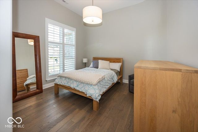 4305 Prairie Falcon Drive, Zionsville, IN 46077