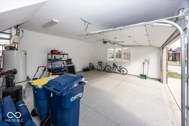 4305 Prairie Falcon Drive, Zionsville, IN 46077