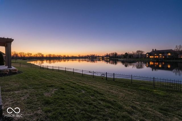 4305 Prairie Falcon Drive, Zionsville, IN 46077