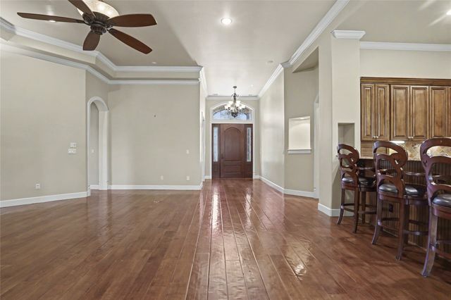 608 E Glendale Street, Broken Arrow, OK 74011