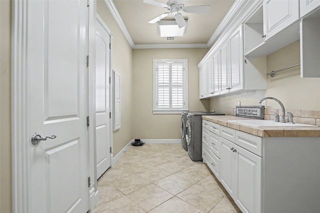 608 E Glendale Street, Broken Arrow, OK 74011