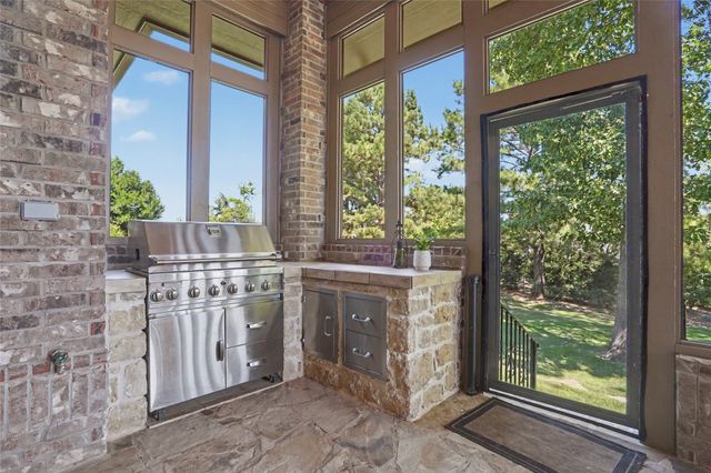 608 E Glendale Street, Broken Arrow, OK 74011
