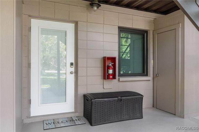 5215 S Swiftwater Way 3, Homosassa, FL 34448