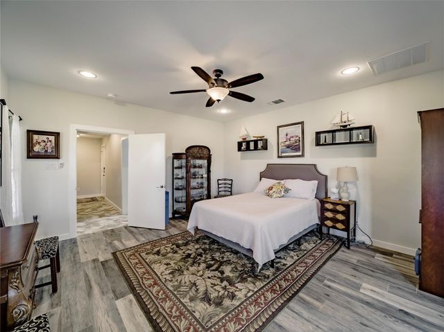 2107 Countryside Drive, Denton, TX 76208