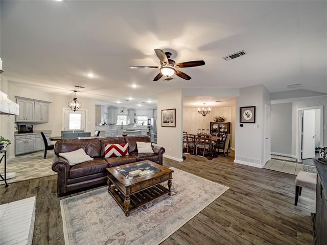 2107 Countryside Drive, Denton, TX 76208