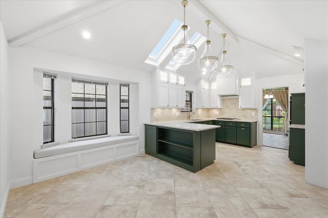 1304 Black Oak Drive, Carrollton, TX 75007