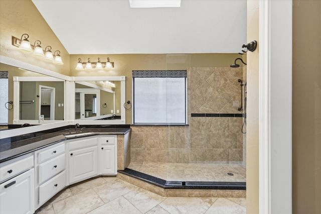 1304 Black Oak Drive, Carrollton, TX 75007