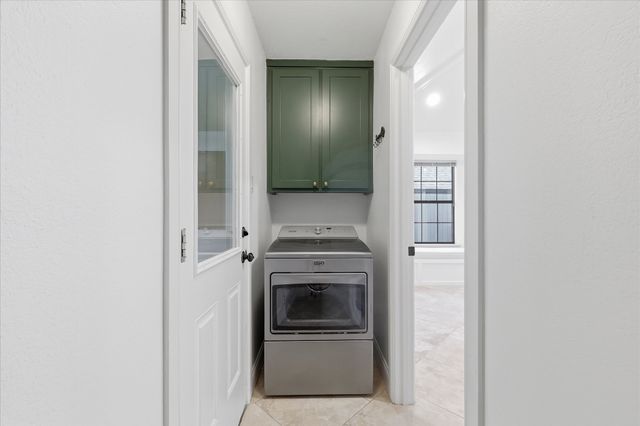 1304 Black Oak Drive, Carrollton, TX 75007