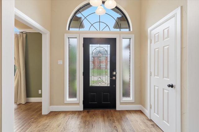 1304 Black Oak Drive, Carrollton, TX 75007