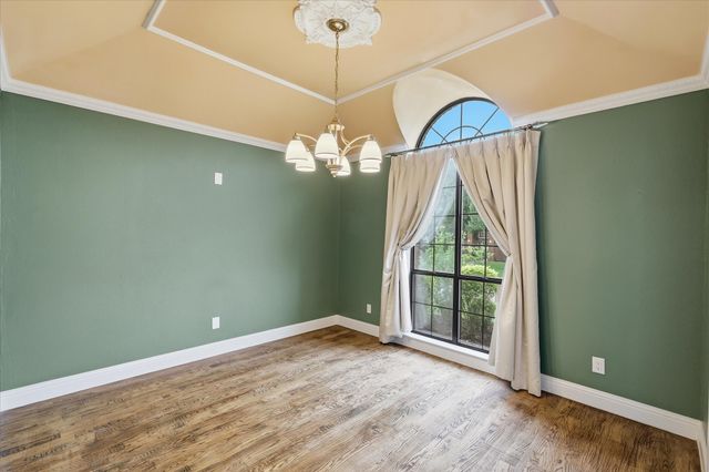 1304 Black Oak Drive, Carrollton, TX 75007
