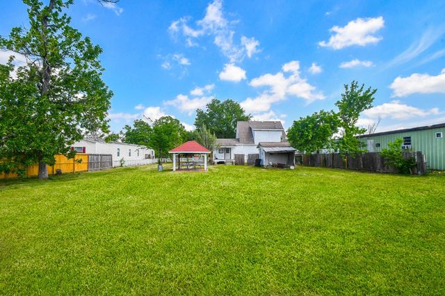 2636 Lone Oak Road, Houston, TX 77093