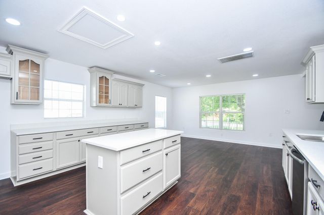 2636 Lone Oak Road, Houston, TX 77093