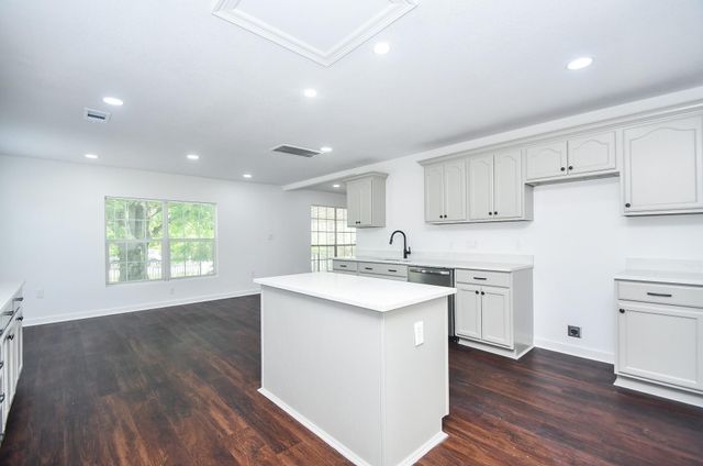 2636 Lone Oak Road, Houston, TX 77093