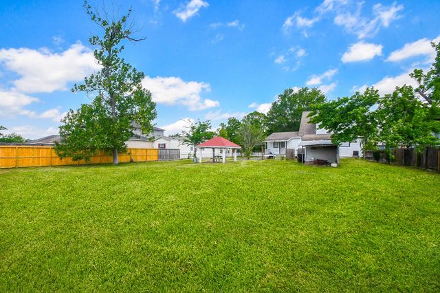 2636 Lone Oak Road, Houston, TX 77093