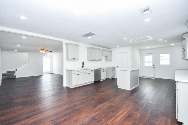 2636 Lone Oak Road, Houston, TX 77093