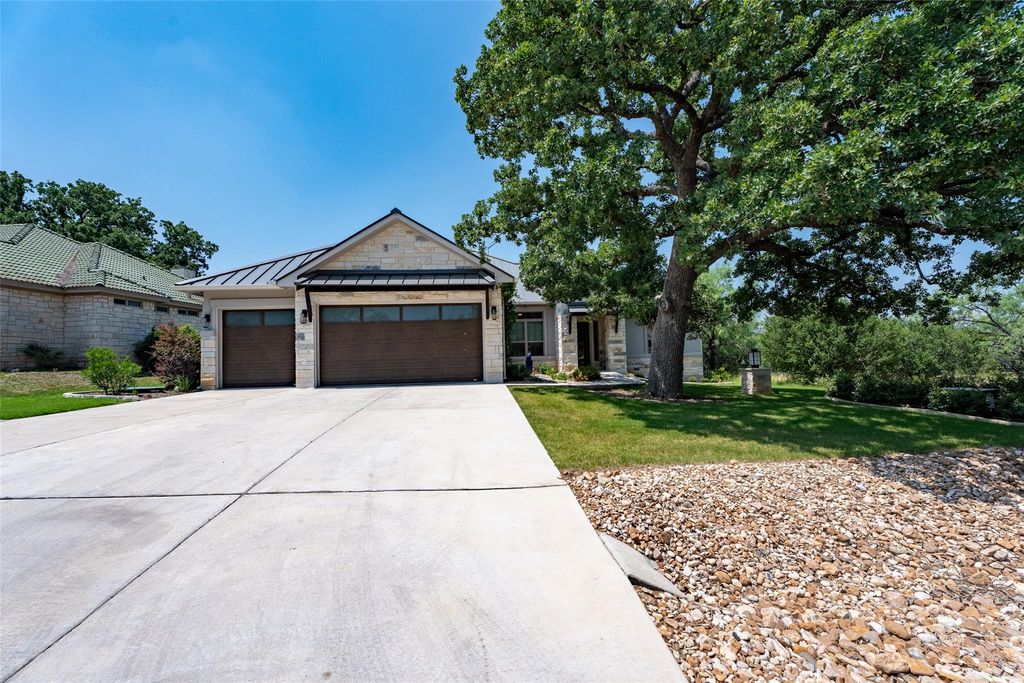 503 Fire Dance, Horseshoe Bay, TX 78657