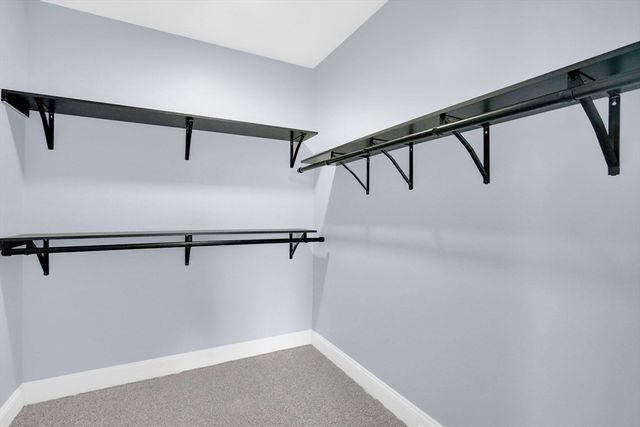 57 America St, Chicopee, MA 01013