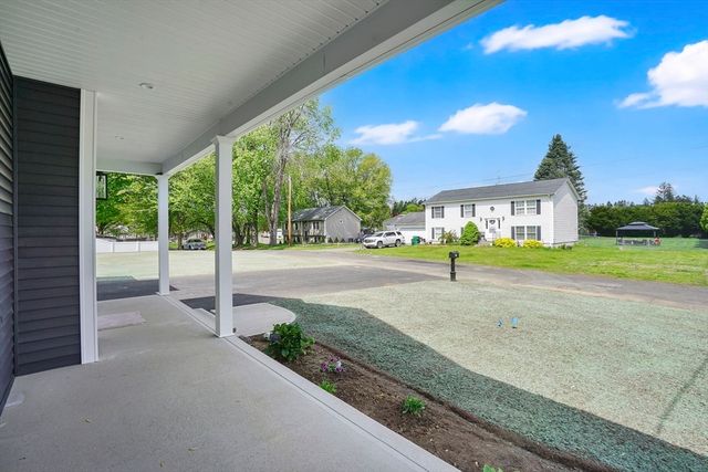 57 America St, Chicopee, MA 01013