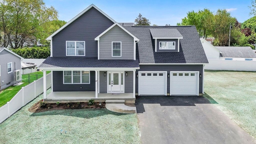 57 America St, Chicopee, MA 01013